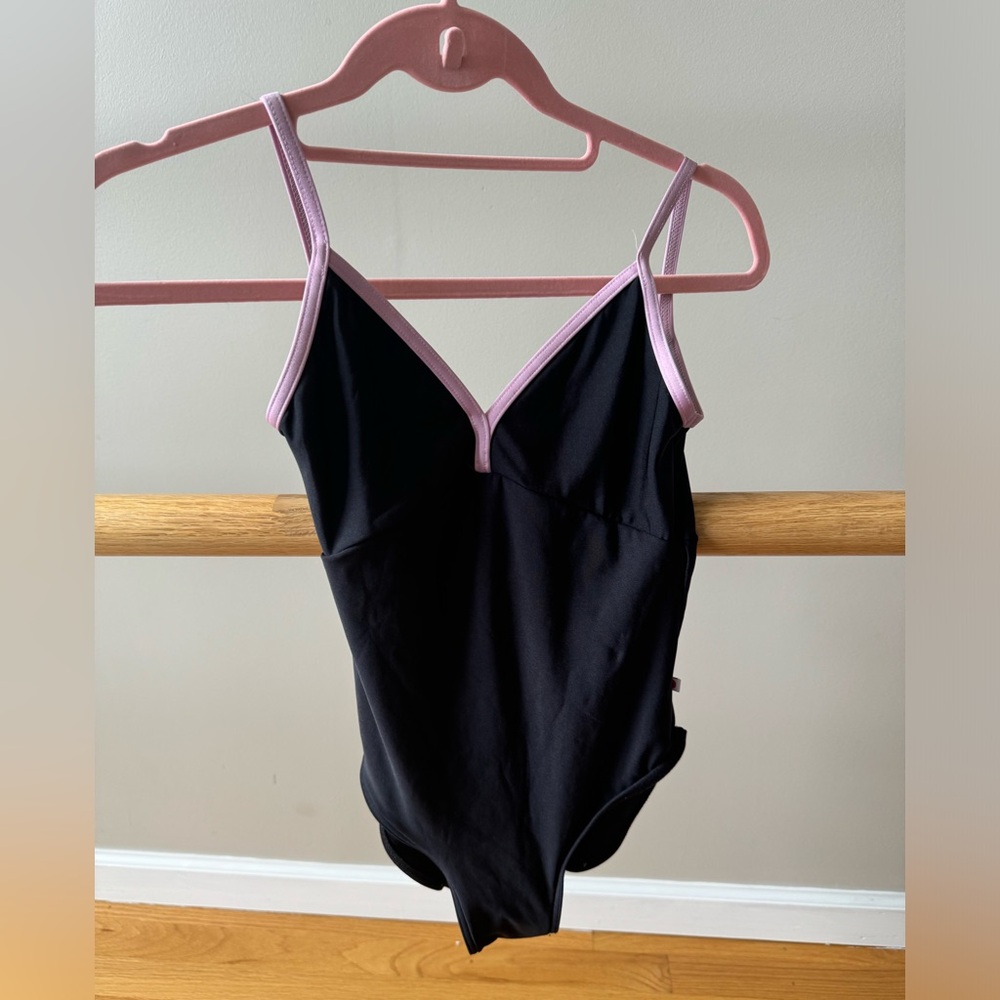 Yumiko leotard size large